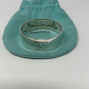 Small Tiffany 925 Bangle with diamonds